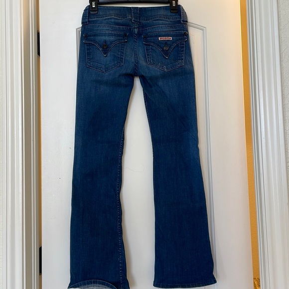 HUDSON original jeans. Excellent conditions size 24. I’m at 25- fit me snuggled - Picture 7 of 9